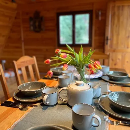 Izdebka Na Podchybiu * Izdebnik
